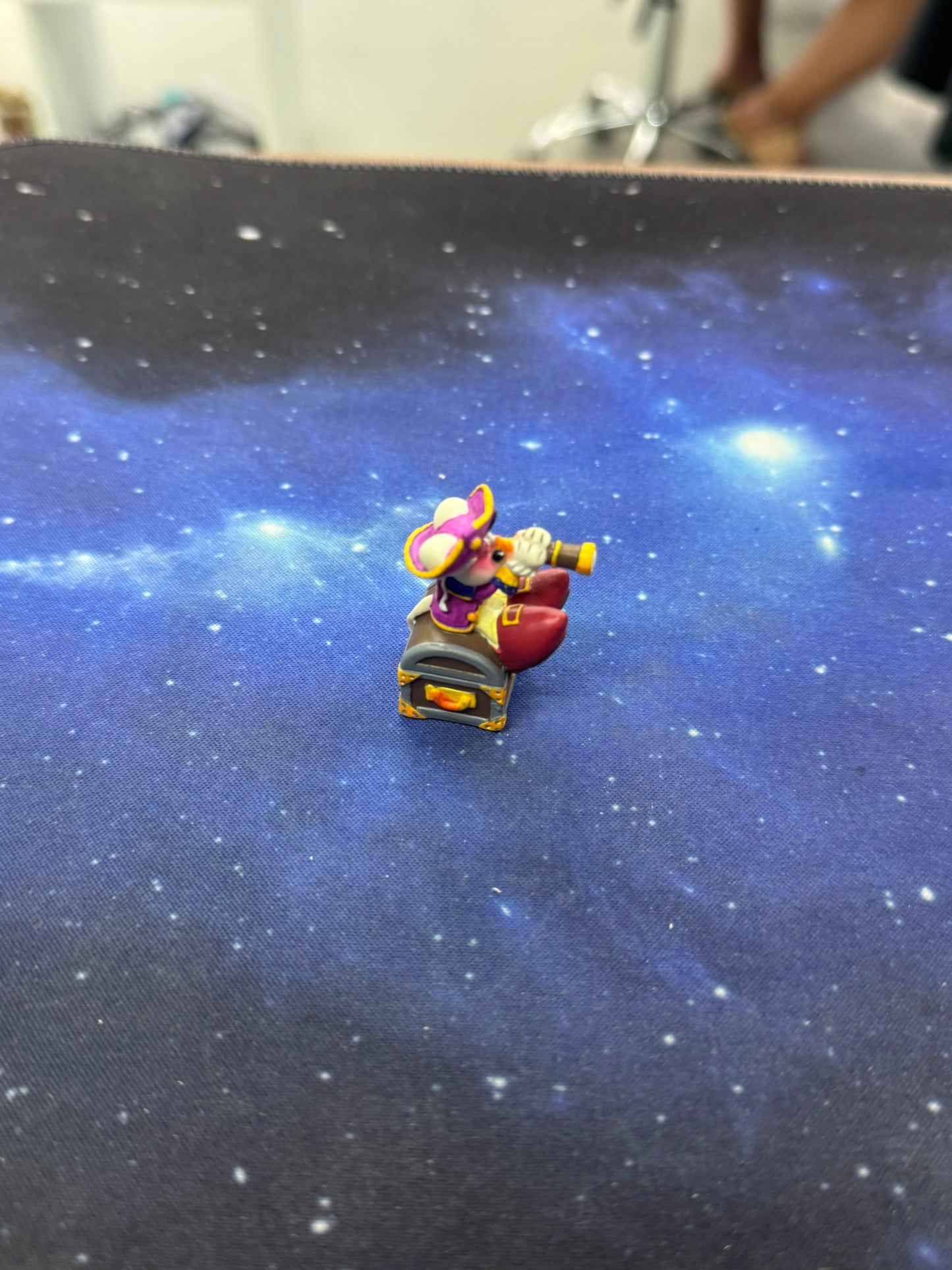 Diddl auf Schatztruhe Sammelfigur