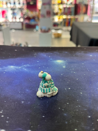 Diddl weiß mit Partner im Schal umwickelt Winter Sammelfigur
