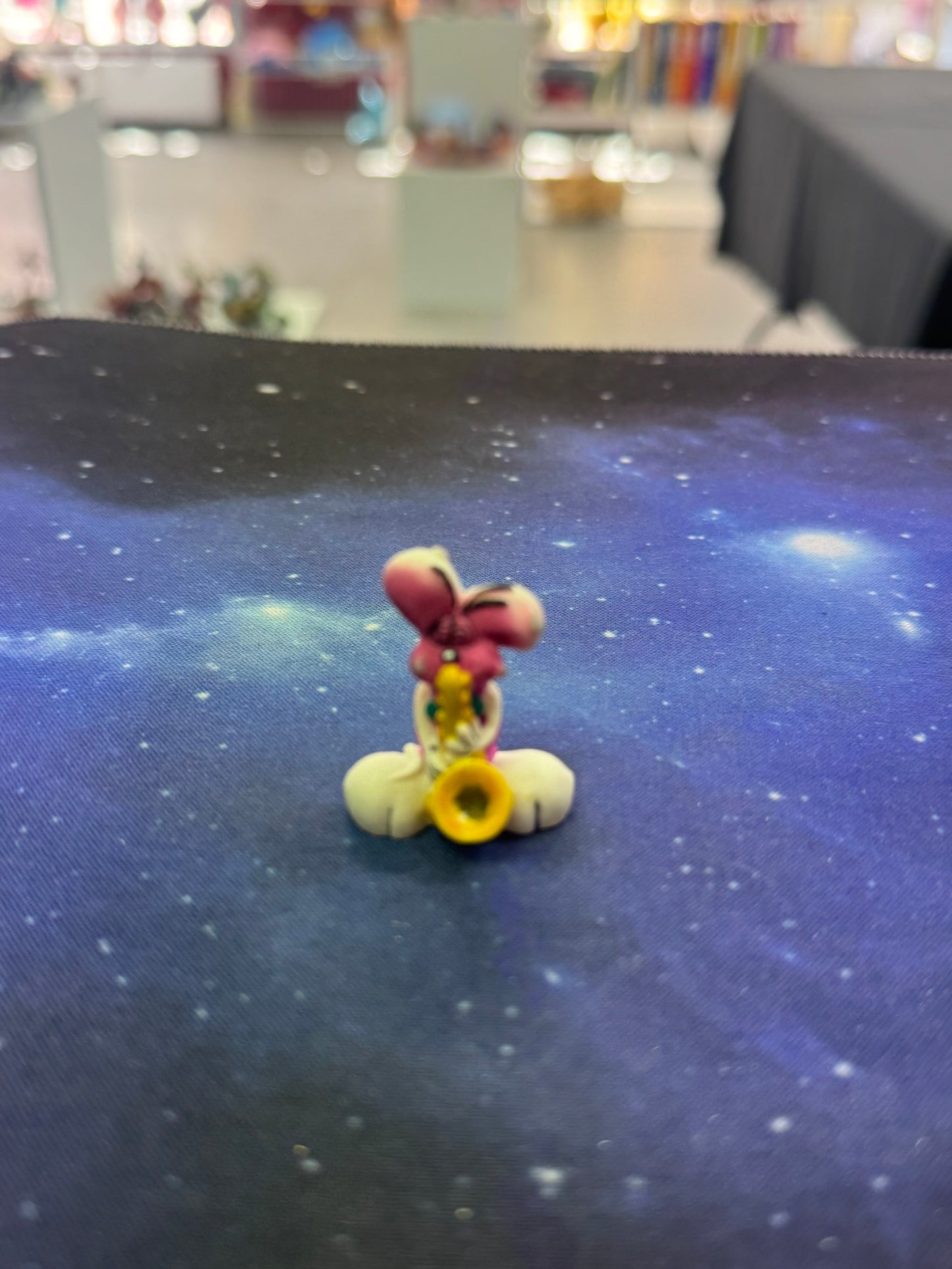 Diddl weiß mit Trompete Sammelfigur
