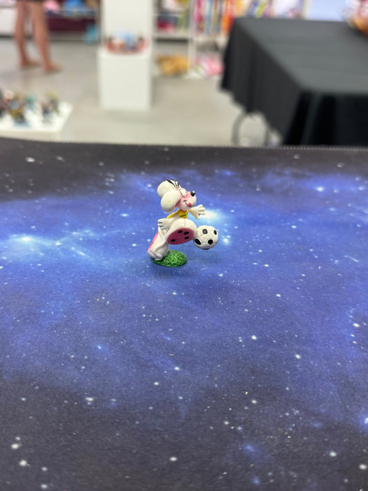 Diddl am Fußball spielen Sammelfigur