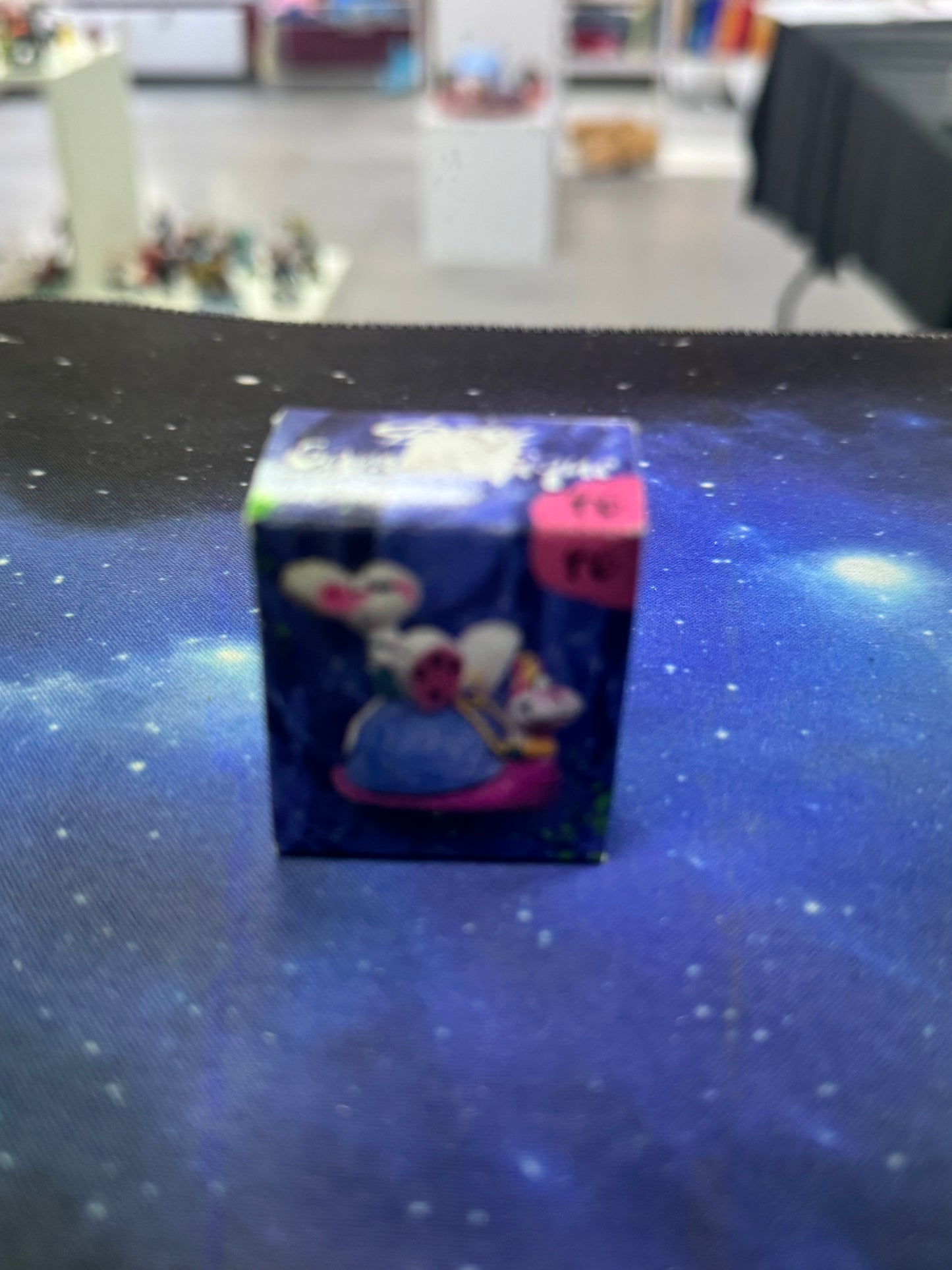 Diddl weiß auf Spielzeug Sammelfigur