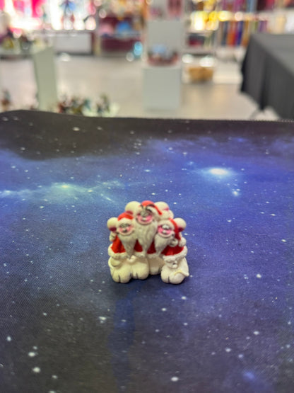 Diddl und Freunde im Weihnachtsmann Kostüm Winter Sammelfigur